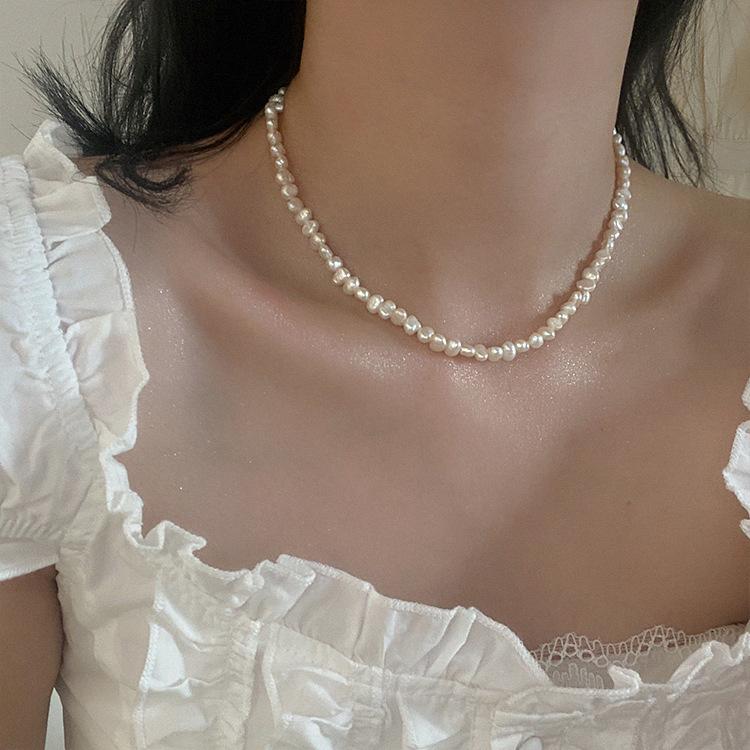 Freshwater pearl series necklace French retro versatile elegant personalized neck chain collarbone chain