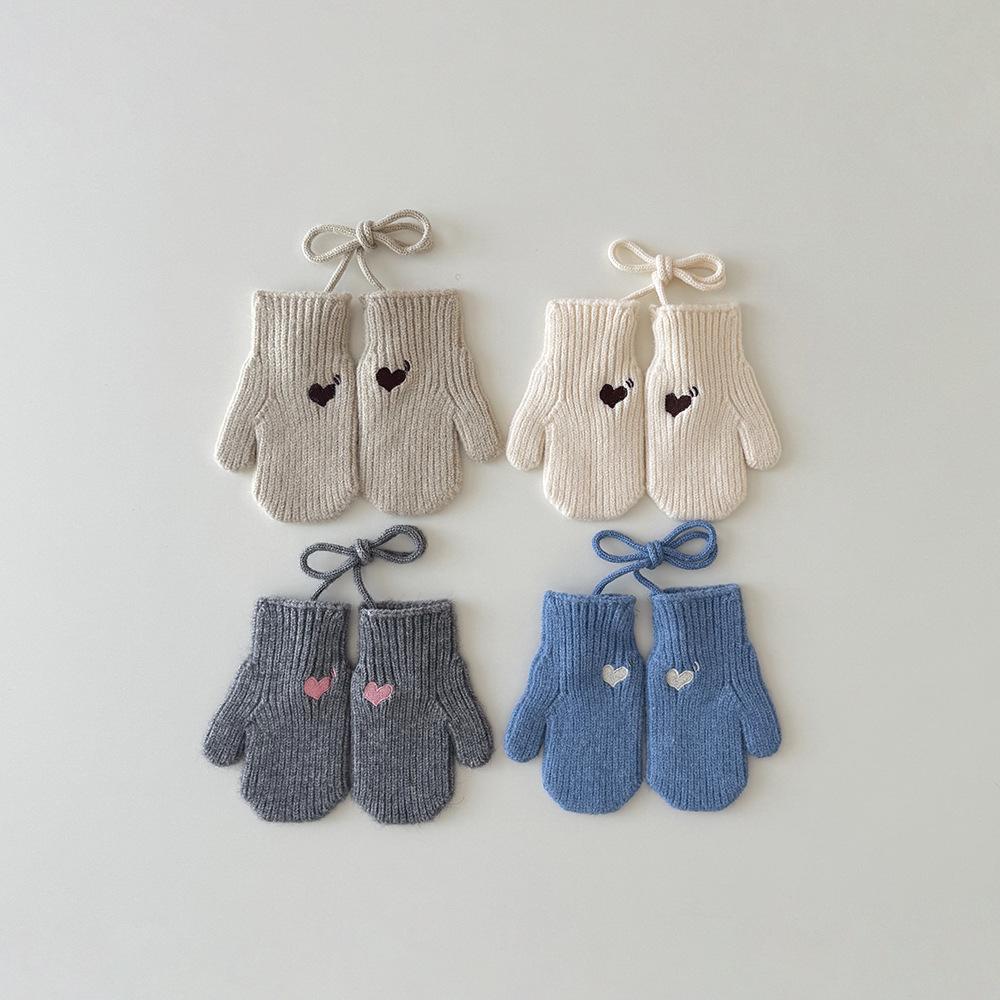 Korean Children's Gloves Autumn Winter New Solid Color Simple Warm Bag Finger Neck Baby Gloves Kids Mittens Accessories