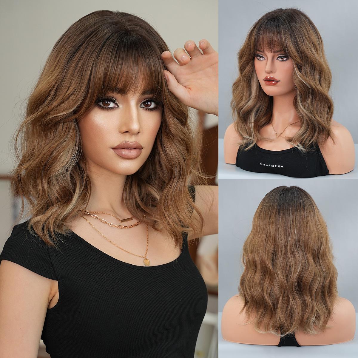 

Synthetic Short Wavy Brown Wigs with Bangs Women Layered Hair with Dark Roots Daily Party Costume Heat Resistant Fibre