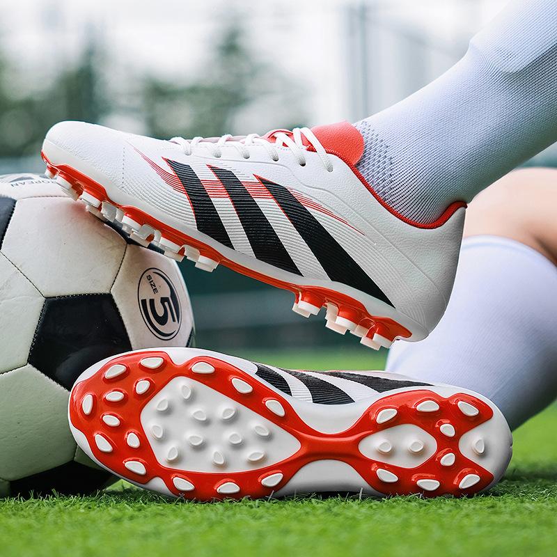 New non-slip broken nail football shoes adult men and women children long nail football training shoes short nail sneakers