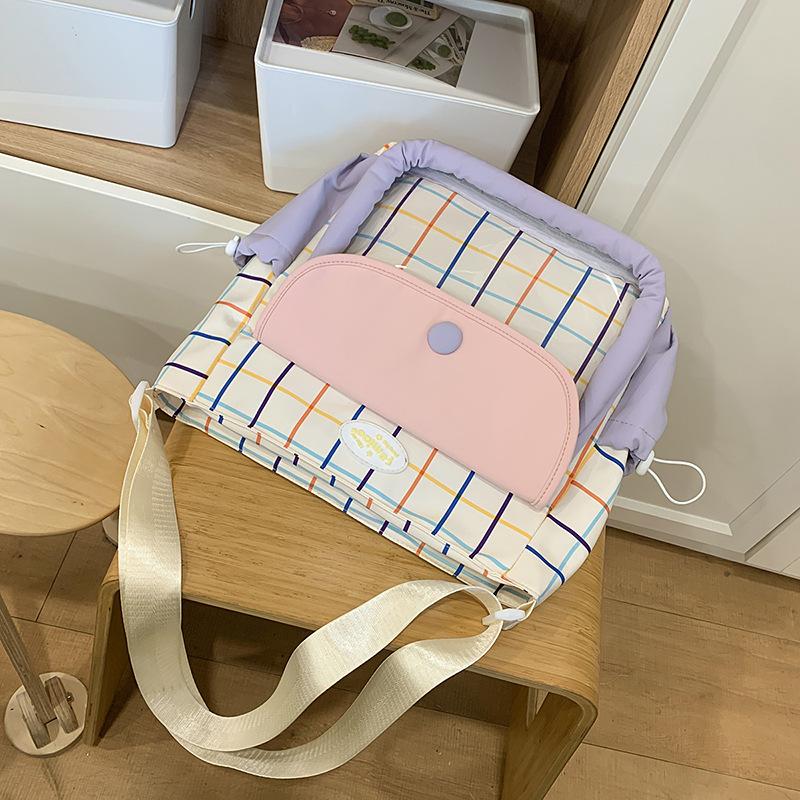 A New Large Capacity Japanese Style Printed Backpack for Girls  Junior High School and Senior High School Students  and A Backpack for Girls