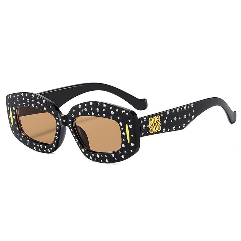 New Diamond-encrusted Irregular Sunglasses Fashion Retro High Sense Cool Fashion Sunglasses.