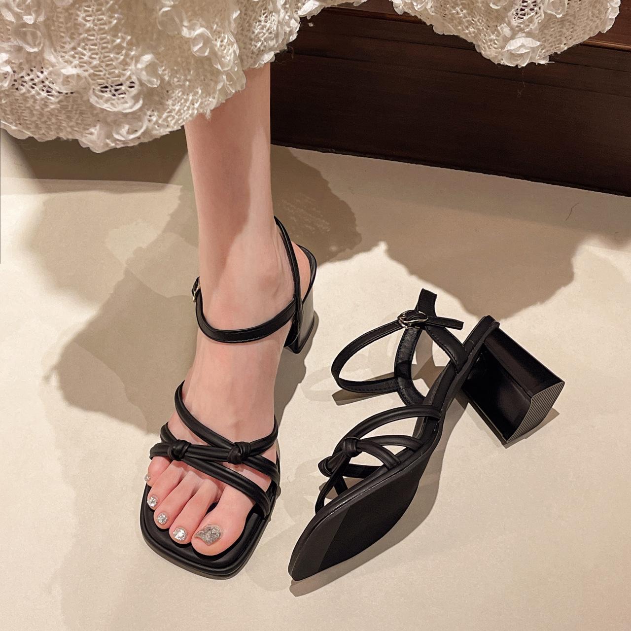 

Лето 2025 года, новые босоножки на толстом каблуке, повседневные босоножки на высоком каблуке 42 чёрный