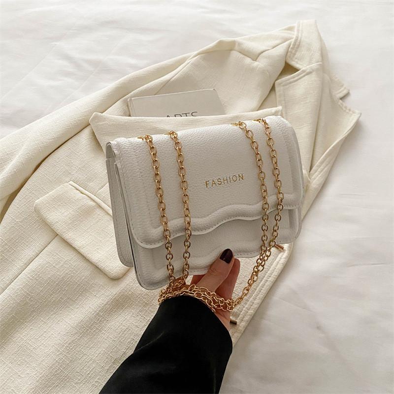 

Stylish Black And White Chain Mini Square Bag For Trendy Street Fashion Lovers білий