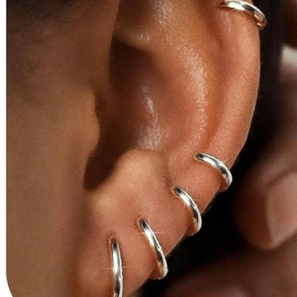 2mm Minimalistische Persönlichkeit Glatte Metall Edelstahl Piercing Creolen für Männer Frauen Hip-hop Punk Schmuck Zubehör