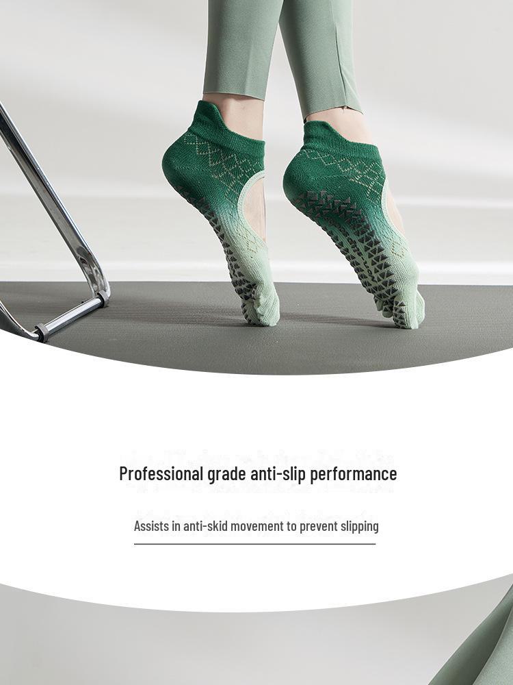 Gradient Non-Slip Women's Yoga Five-Finger Socks - Breathable, Sweat-Absorbent, Deodorant Pilates Socks for Spring/Summer.