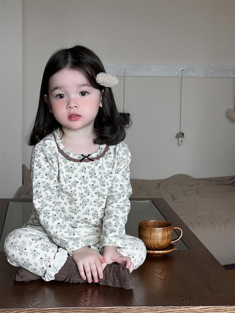 Baby loungewear pajamas infant clothes Class A boneless long johns two-piece set autumn and winter girls' suit