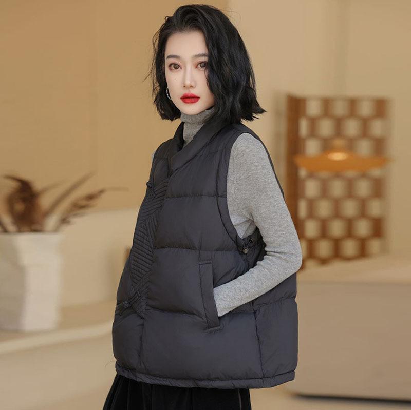 

White duck down button down vest women s 2025 autumn and winter fashion retro design sense national style temperament vest tide L чорний
