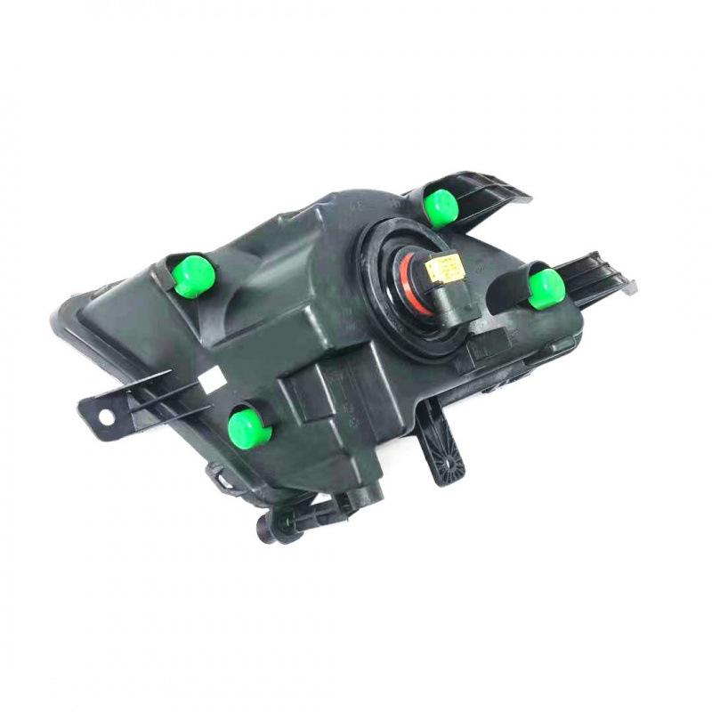 Compatible with 2015-16 Volkswagen New Sagitar Front Fog & Anti-Fog Light Assembly