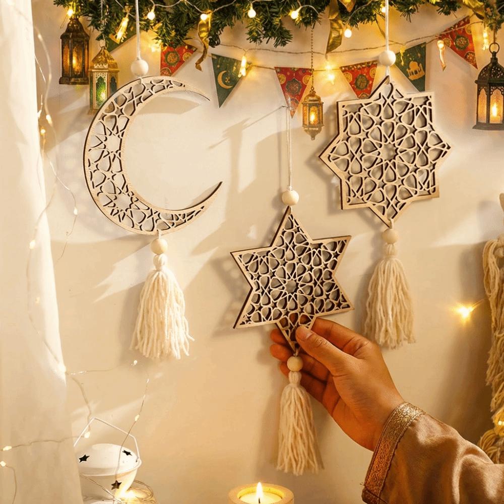 Handmade Moon Star Hollow Mesh Wall Decor Wooden Handicraft Pendant  Ramadan Celebration