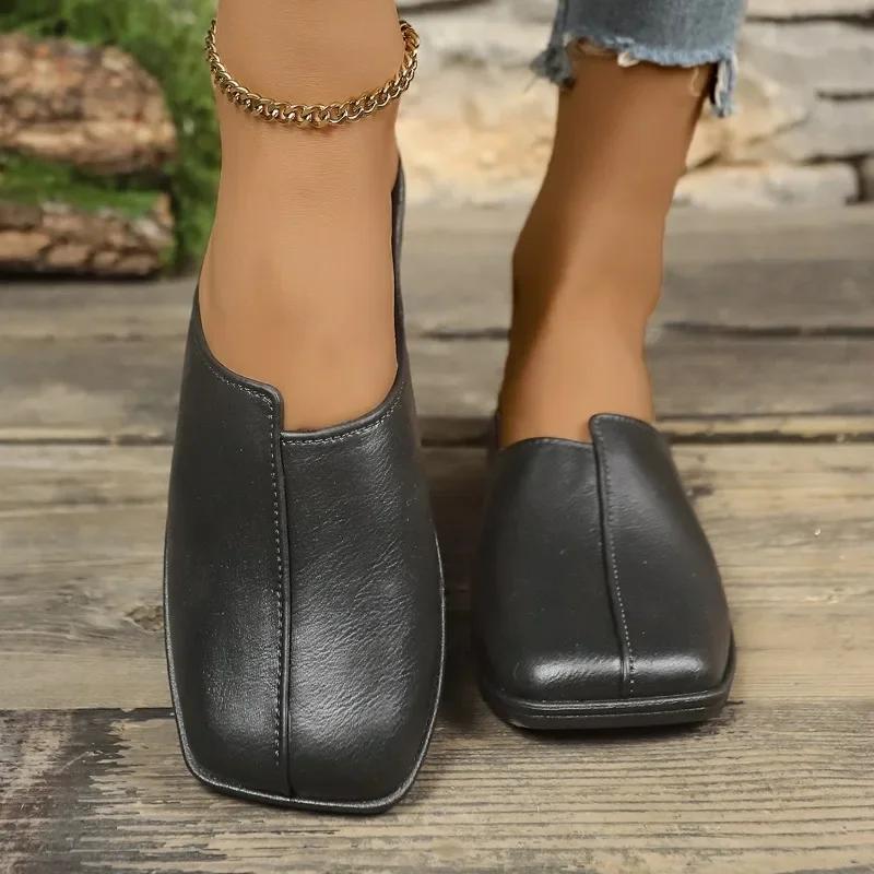 Fashion Ladies Shoes On Offer 2025 New Hot Sale Slippers Women Fashion Solid Daily High Quality Women's Square Toe Flat Casual Slippers