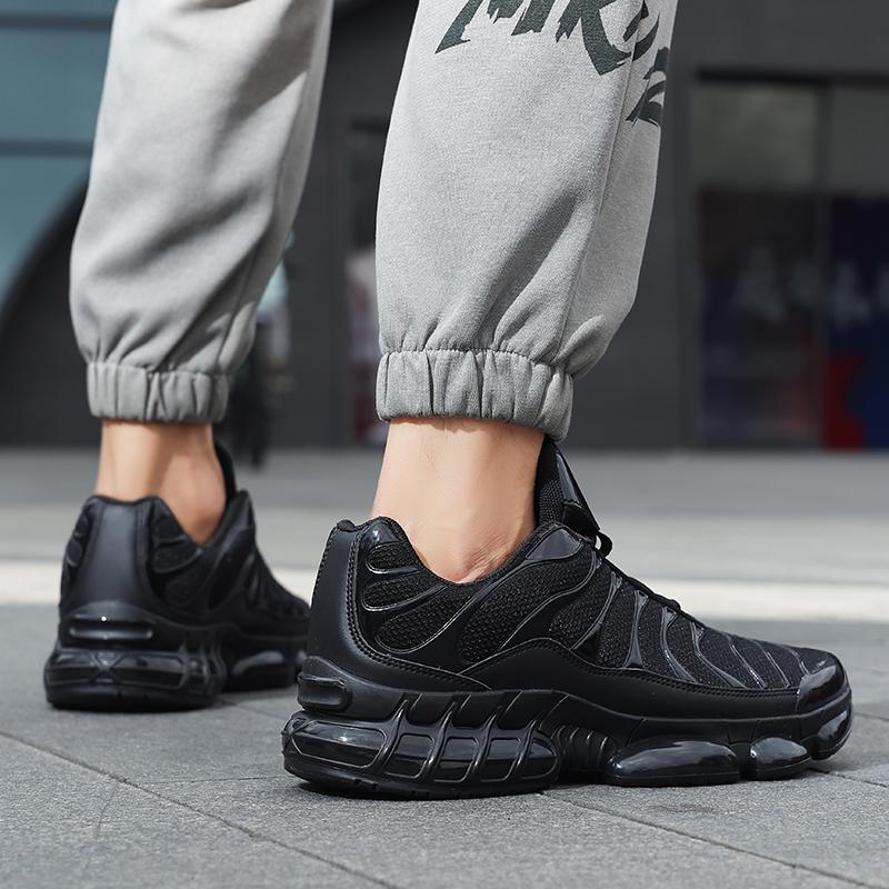 Scarpe da corsa ammortizzate alla moda e alla moda da uomo taglie forti da 39 a 46 Scarpe sportive da uomo casual