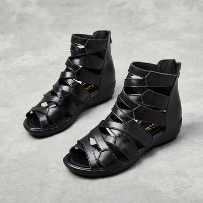 Sandálias Gladiadoras de Verão para Mulheres Cunhas Salto Médio Couro PU Macio Sapatos Casuais Femininos Pretos Cinto Cruzado Sandálias com Zíper nas Costas