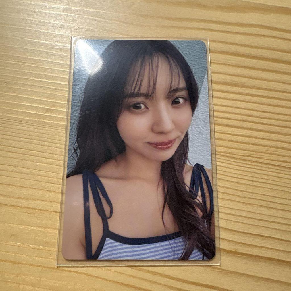 [USED] Yui Kobayashi Calendar Random Trading Card August