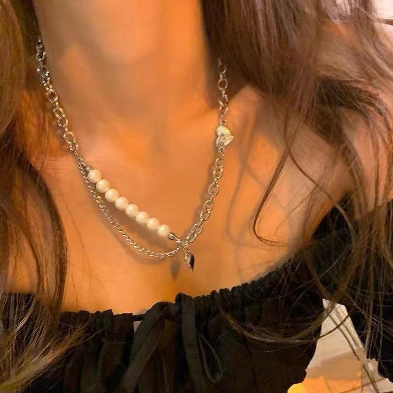 Irregular Pearl Necklace Women's Pearl Love Pendant Clavicle Chain Premium Sense
