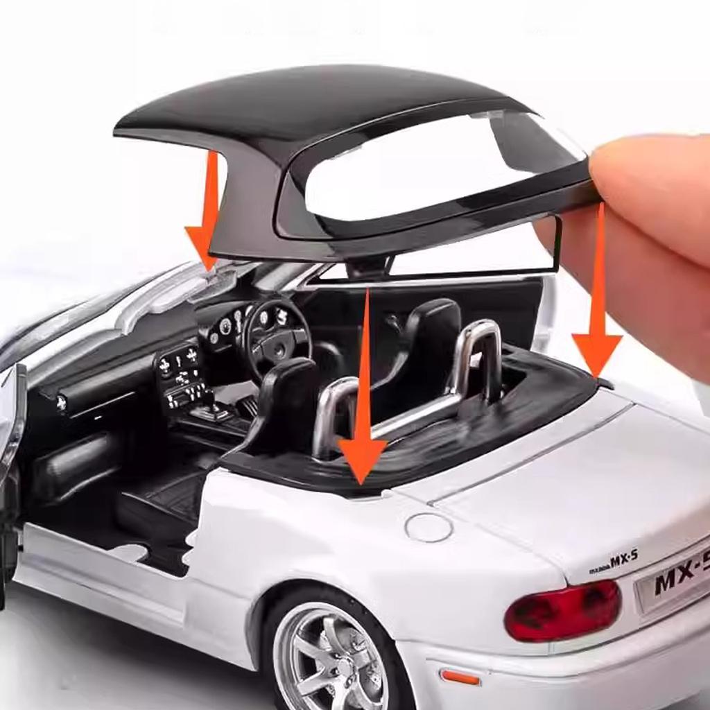 1:32 Mazda MX5 Alloy Die Cast Toy Car Model Sound and Light Pull Back Children's Toy Collectibles Birthday gift