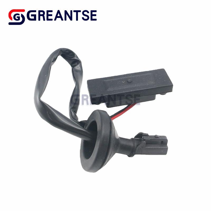 81260-0U500 812600U500 Trunk Lid Tailgate Release Switch Suitable For Hyundai Verna High Quality Car Accessories