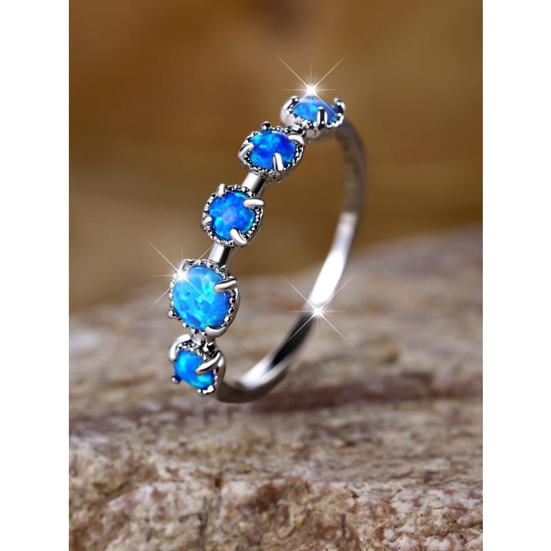 

Hot Selling Cool Style Gold Five Round Ring for Women Simple Light Luxurious and Fashionable No. 10