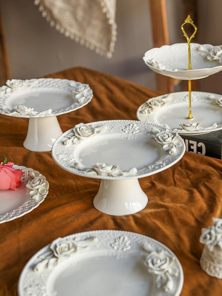 French ceramic patterned three-dimensional pastry plate, relief afternoon tea, high-legged pastry plate, dessert display stand