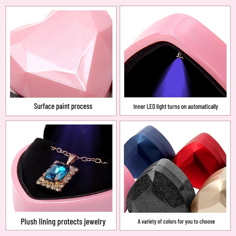 Luxury Heart-Shaped LED Jewelry Box for Rings and Necklaces