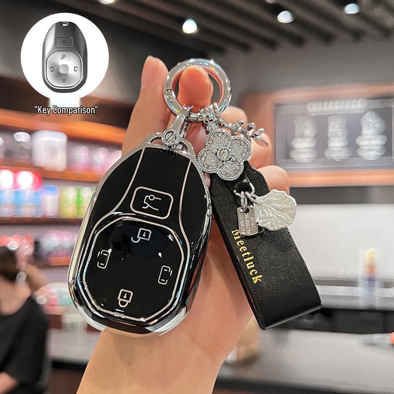 GAC Trumpchi M8 Key Cover: Compatible with Master, Grandmaster, E8, E9, S7 Models - Luxury Snap Shell for Women