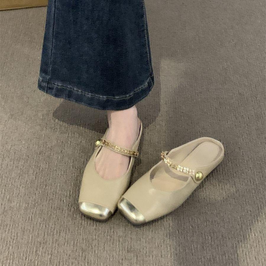 Xiaoxiangfeng bag head half slippers outer wear women's shoes 2025 new chain word belt summer skirt single shoes
