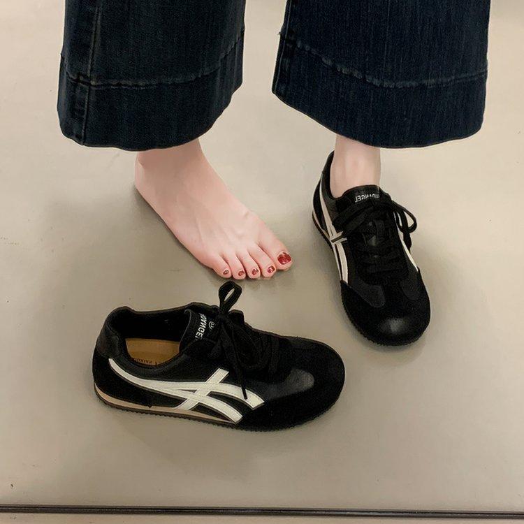 Cowhide Version! Red German Training Shoes Women's 2025 New Autumn Popular Versatile Forrest Gump Shoes Sports and Leisure Board Shoes