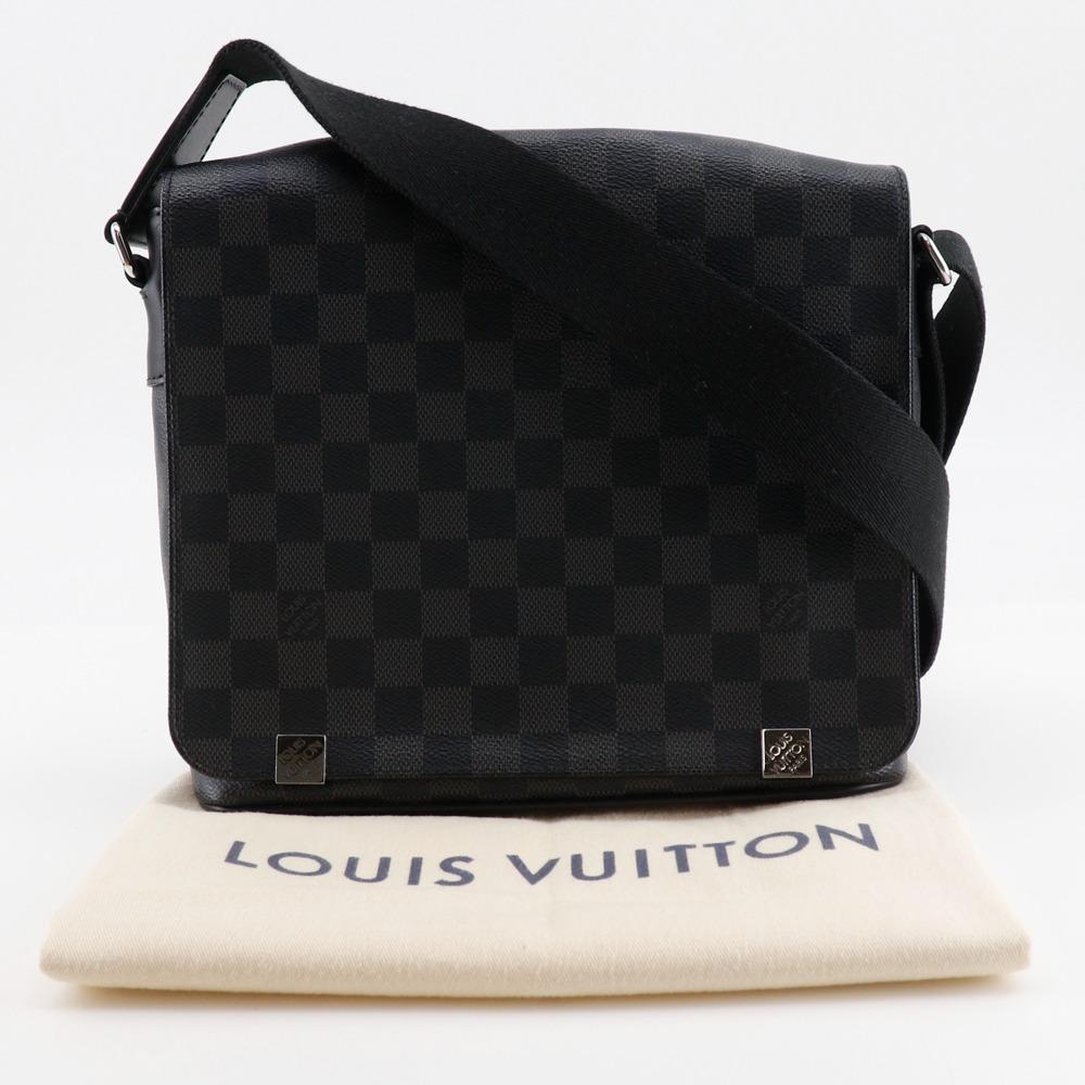 Louis Vuitton District PM Shoulder Bag N41028 Black Damier Grafitto Canvas Mens Used