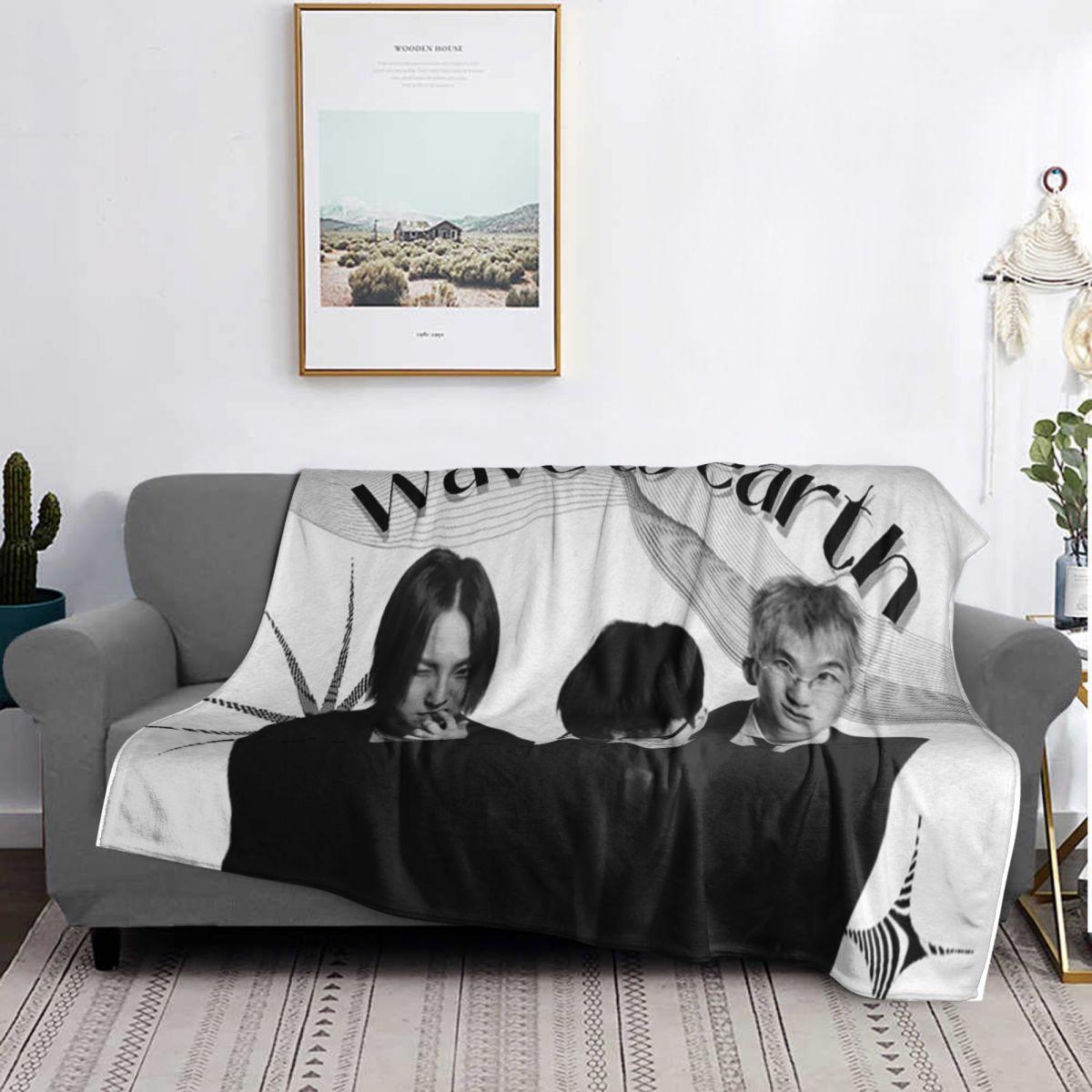Wave To Earth Summer Flows Korea Band Blanket Soft Warm Flannel Throw Blanket Plush for Bed Living Room Picnic Travel Home Sofa 75X95CM