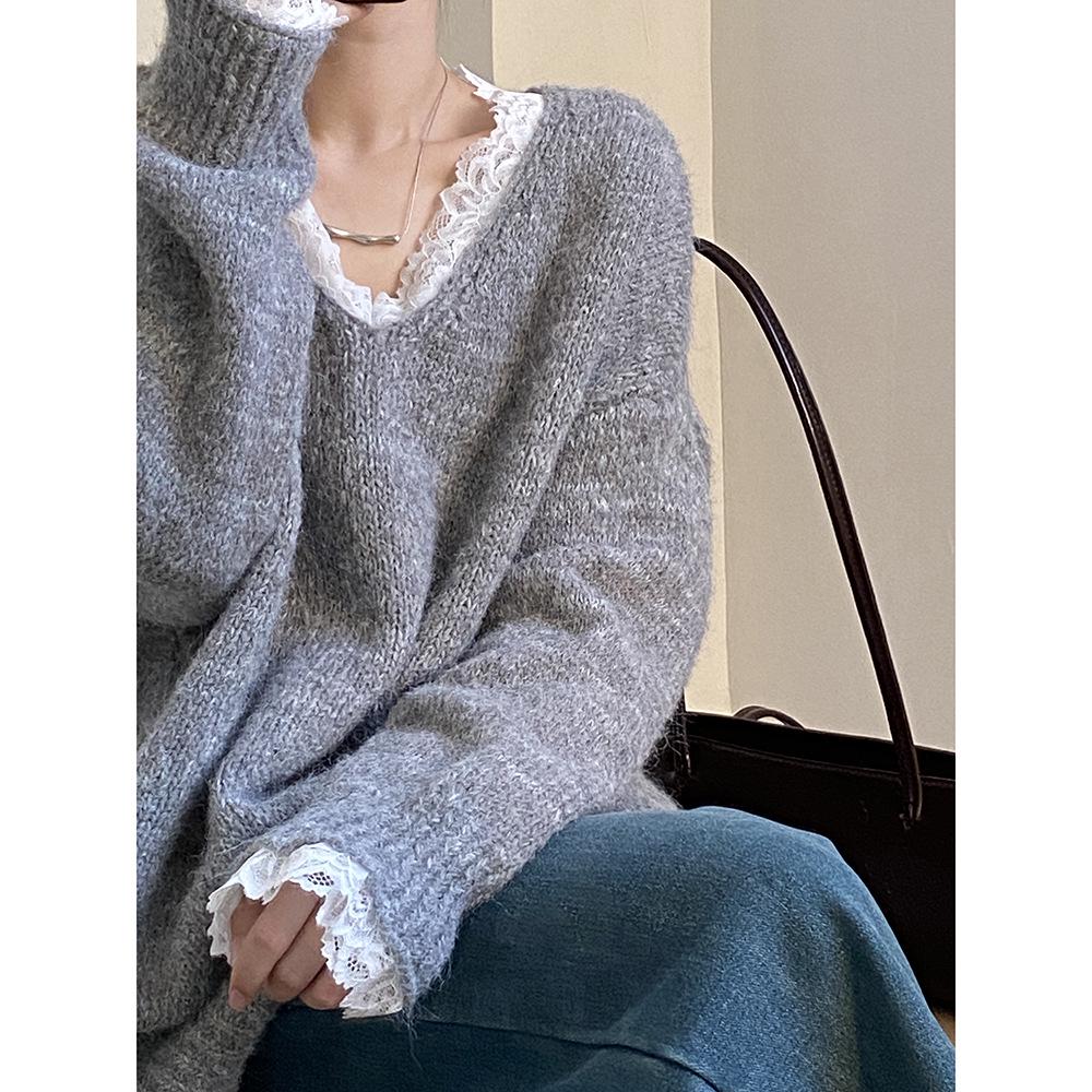 

Yan Shuang Women s Winter V-Neck Lace-Trim Sweater: Soft, Loose, and Cozy Knitted Top P960 One size серый