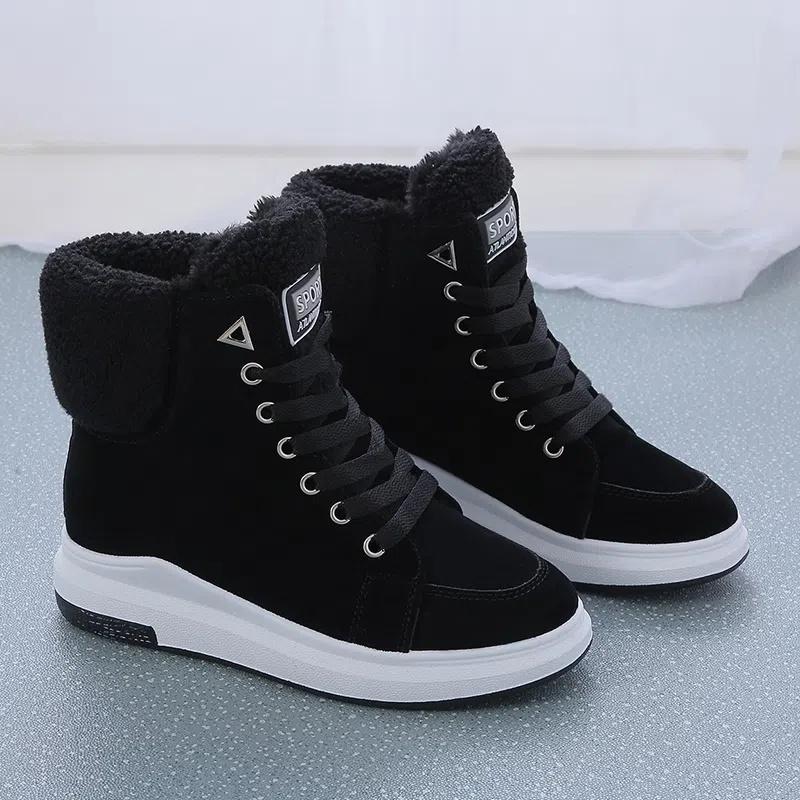 Winter Boots Female Velvet Warm Short Tube Female Boots Korean Version of The Casual Snow Boots Students with A Hundred Cotton Shoes