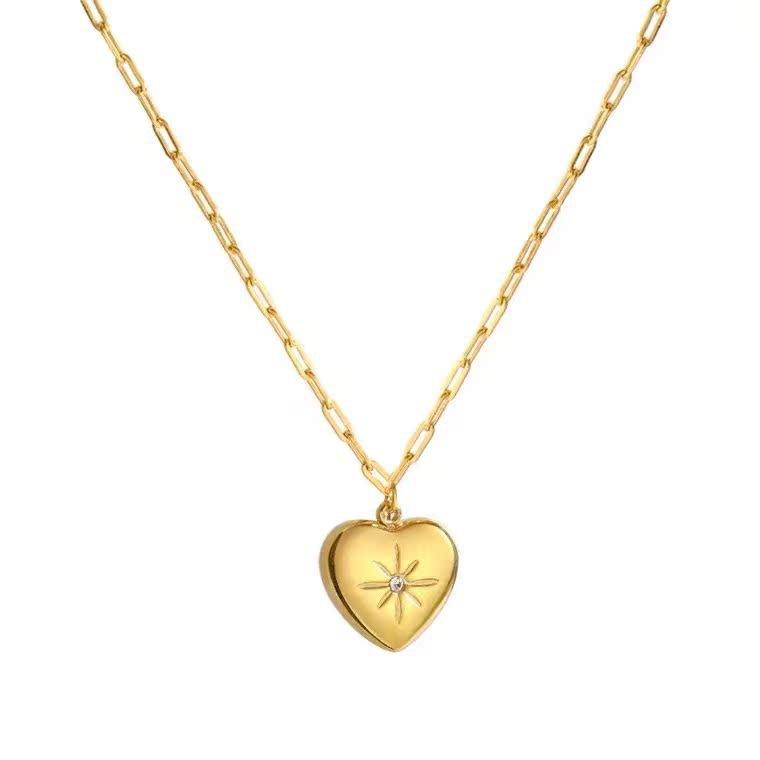 Fashion Sweetheart Zircon Necklace In Solid Titanium Steel Elegant And Versatile Jewelry