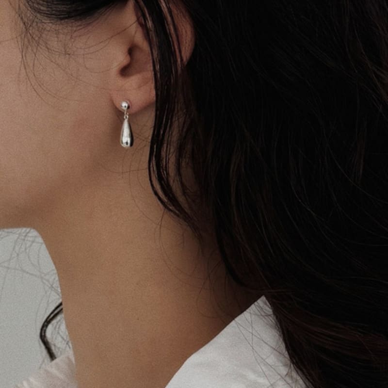 Oar Rain Drop Earrings
