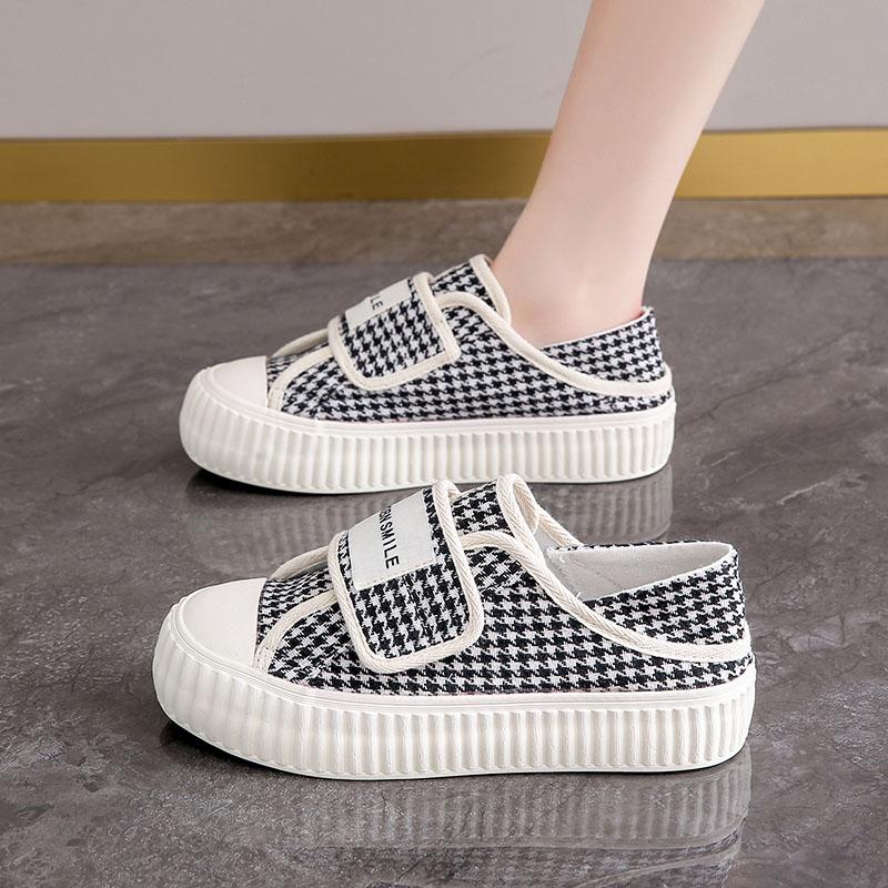 Pregnant women sports shoes spring Velcro wide fat feet outer wear canvas shoes soft baseplate shoes