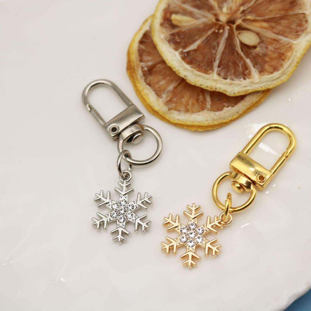 Hot Selling Rhinestone Snowflake Keychain Pendant
