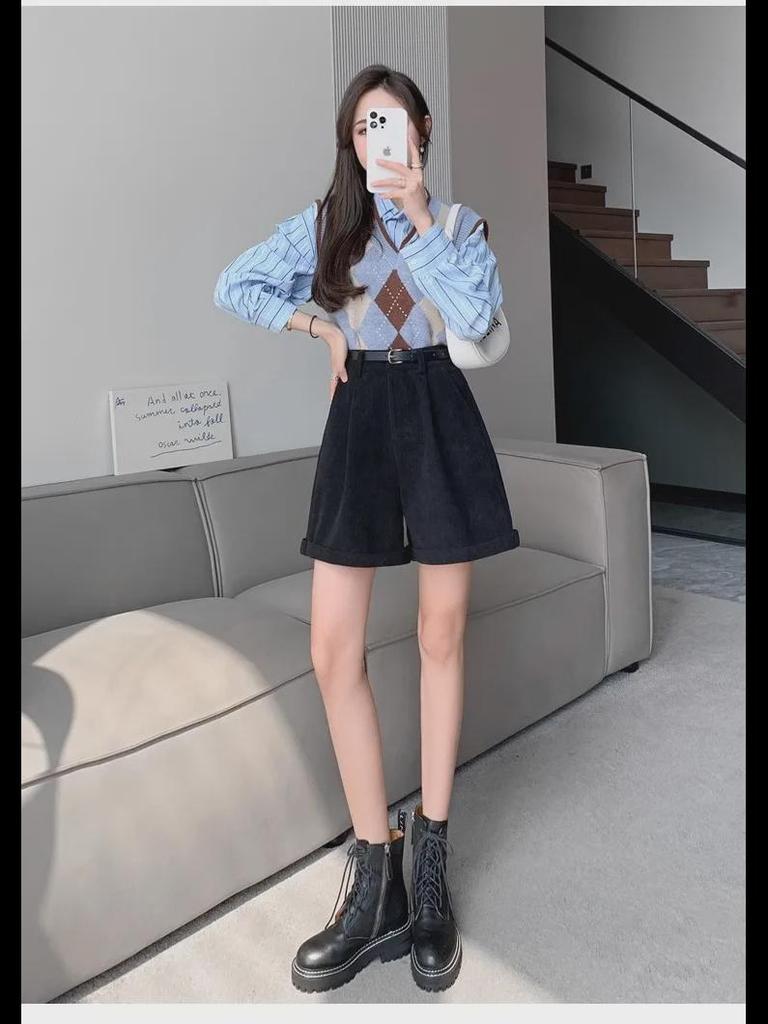 Pantaloni scurți A-line din catifea reiată maro cafea cu talie înaltă pentru femei, pentru toamnă și iarnă