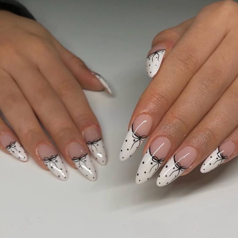 INS Hot Selling Accept Customization Duck Shape Artificial Fingernails Manicure False Nails with Glue Stickers Press on Nails