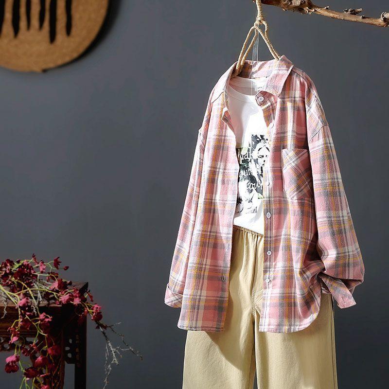 Trendiges kariertes Hemd für Damen, locker sitzend und stilvoll schlank machend mit Vintage-Hongkong-Flair, ideal für Frühling/Herbst