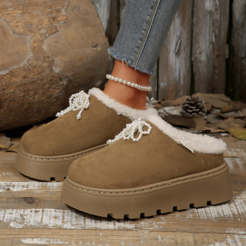 Fashion Chunky Platform Wedge Heel Furry Outdoor Slippers Women 2025 Winter Thick Bottom Plush Mules Slippers Sweet Pearl Bowknot Slides