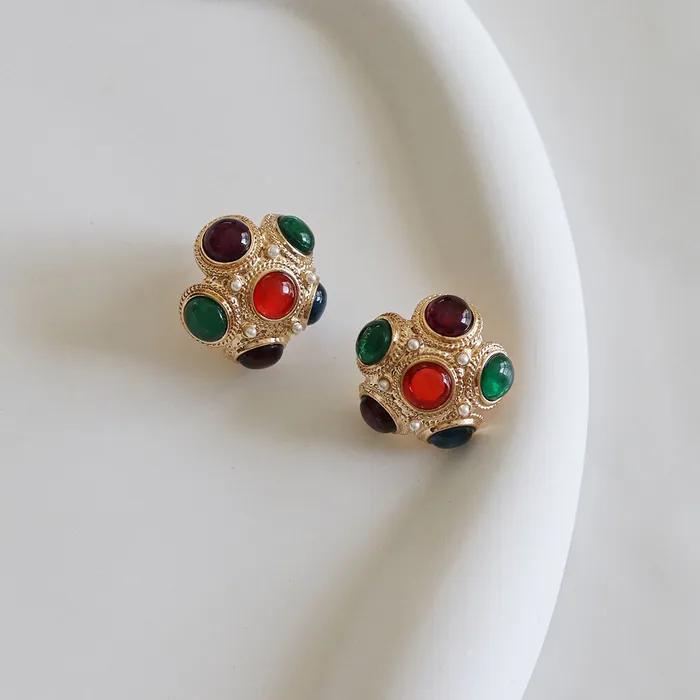 _yy44 Ethnic Point Flower Earrings