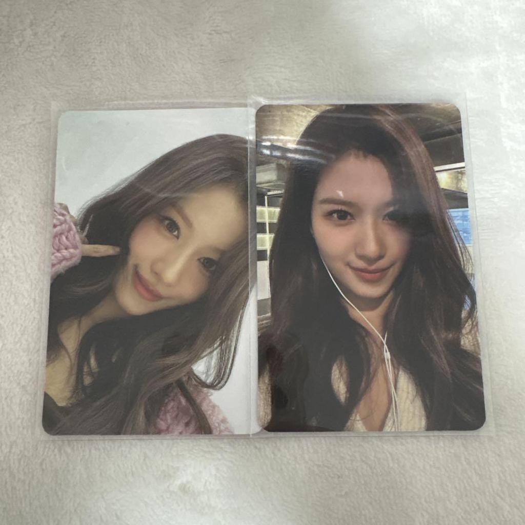 [USED] TWICE With Youth Aladdin Trading Card Sana