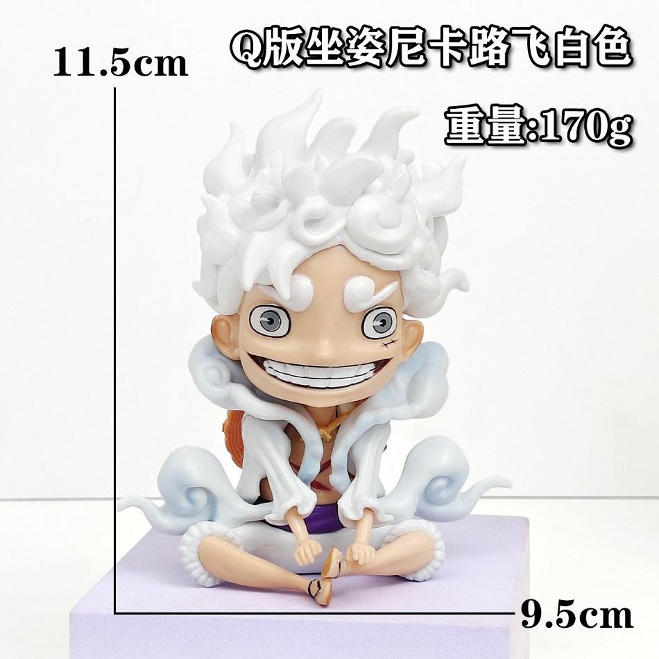 

Кавайная мини-фигурка One Piece в стиле чиби: Ника Луффи, Ророноа Зоро, Нами, Санджи. Аниме, милые, сидячие игрушки, украшения для рабочего стола, автомобиля, модель, подарки