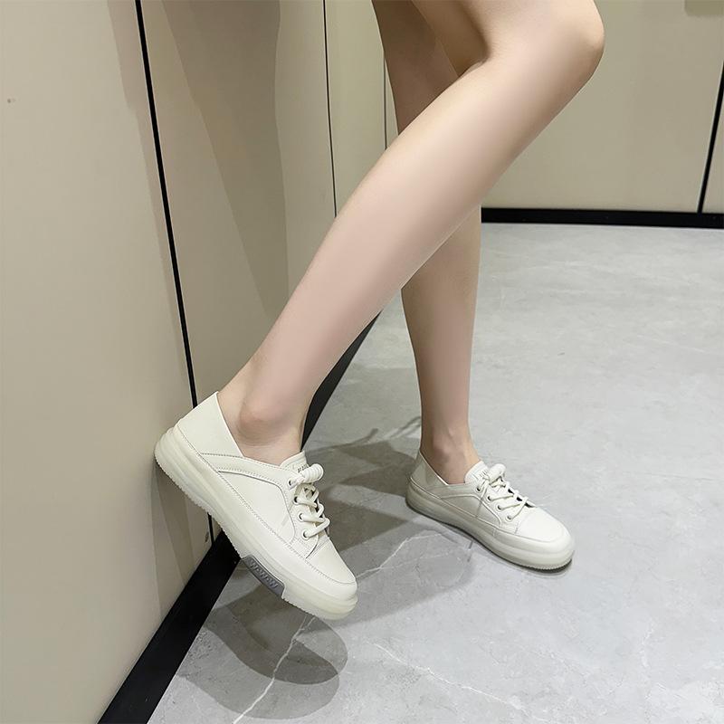 2025 new leather little white shoes women's spring and autumn soft leather Korean version casual board shoes women's casual shoes female student shoes