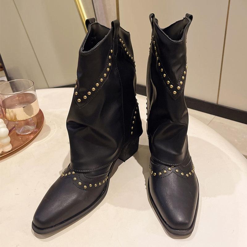 Retro V-mouth Martin Boots Fashion Western Cowboy Boots Rivet Design Smoke Tube Boots Locomotive Boots Women's Short Boots