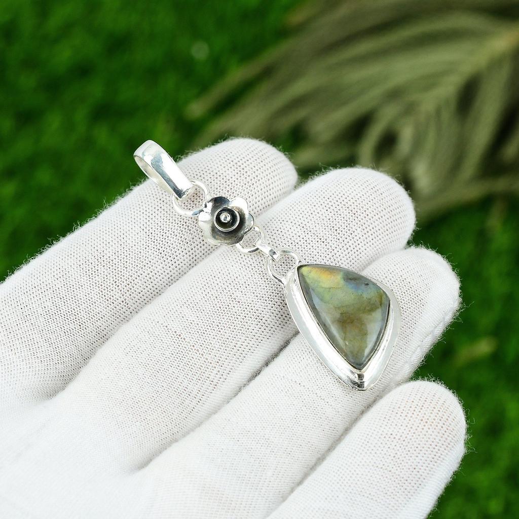 Anniversary Gift For Her Natural Labradorite Gemstone Pendant 925 Silver