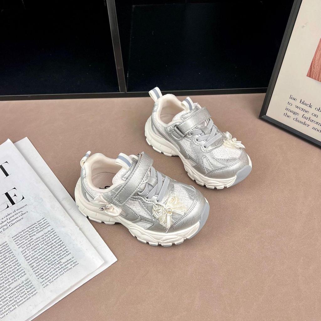 2026 Girls' Shiny Velcro Sneakers: Soft Sole, Princess Style with Rhinestones.