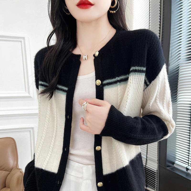 Contrasting Color Crew Neck Autumn and Winter New High-end Striped Versatile Jacket Temperament Knitted Cardigan Sweater Women