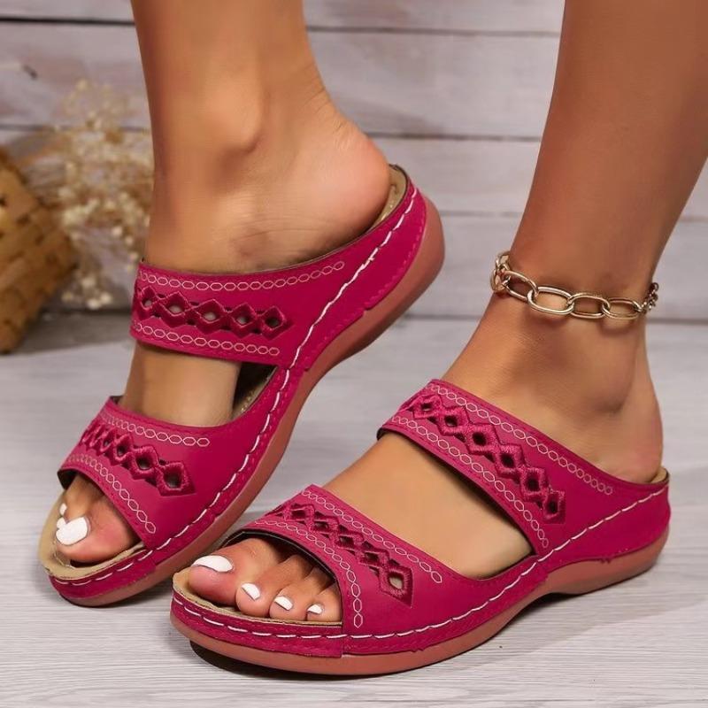 2026 New Women's Retro Stitched Sandals Non Slip Lightweight Soft Sole Casual Comfort Slippers