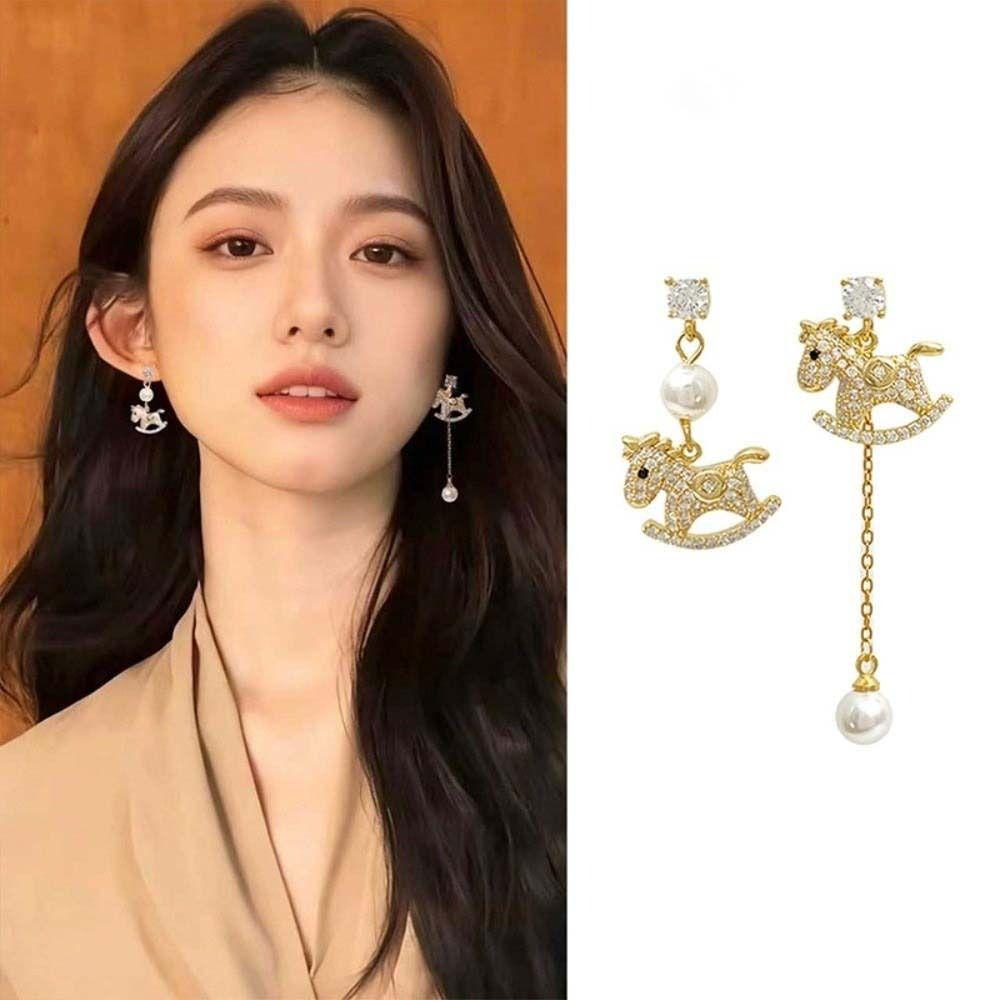Cartoon Horse New Year Horse Earrings Pearl Zircon Gold Pony Earrings Ear Decor Chinese Style Horse Mascot Drop Earrings