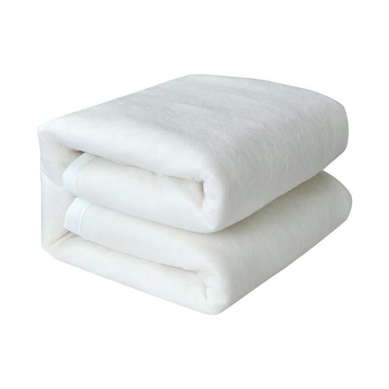 Tri-polar TP2853 All-Season Polyester Quilt with Cover